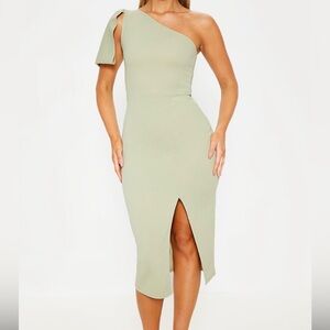 Pretty little things dress